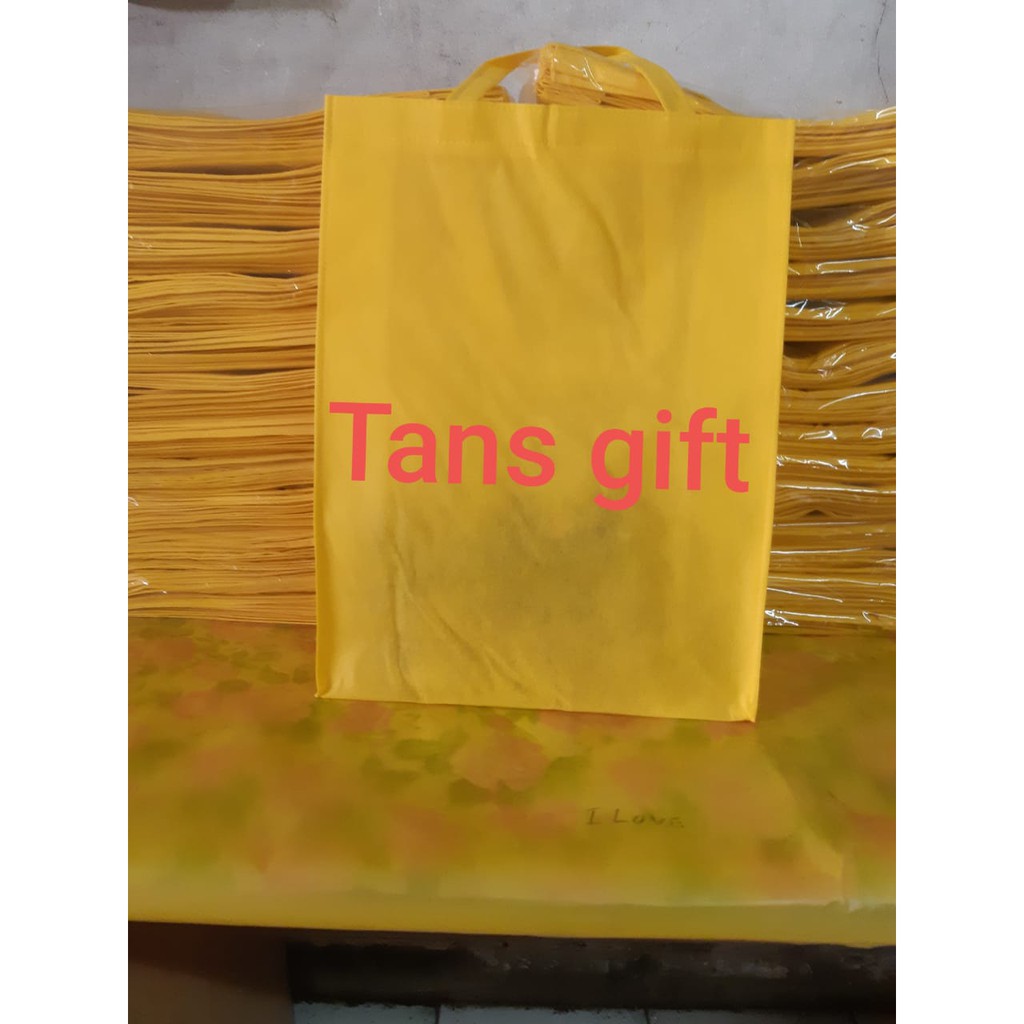 

Goody bag Spunbond Ukuran X-Large Yellow