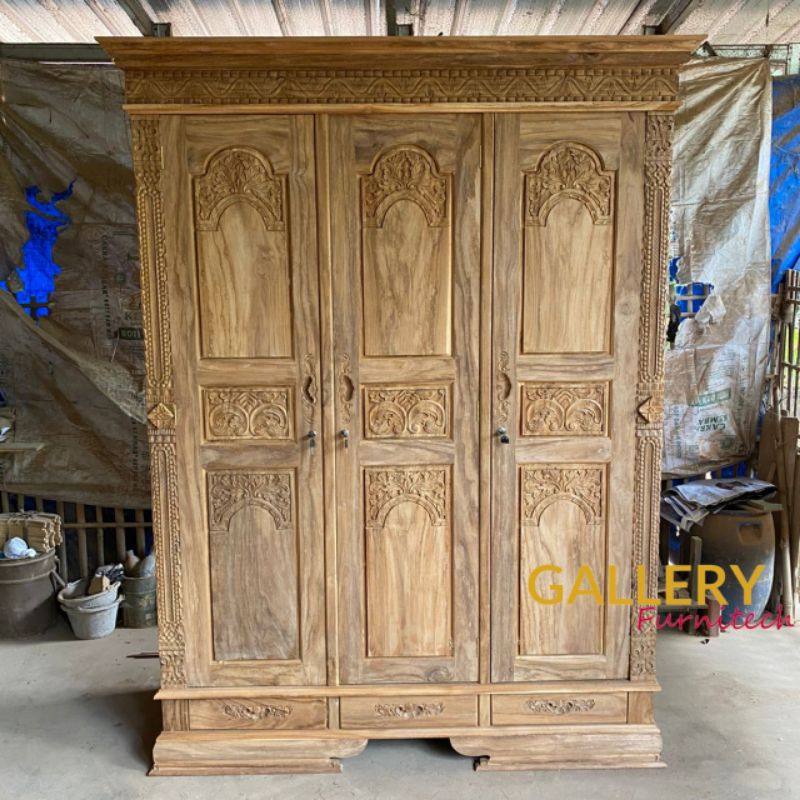 Lemari Jati Jepara - Lemari Ukiran Jepara - 3 Pintu