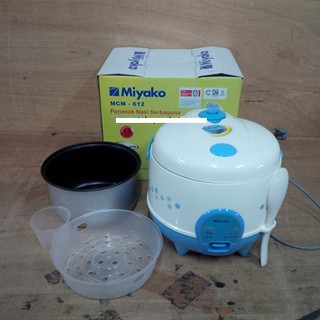 Miyako Magic Com Mini 1 2 Liter MCM 612 3in1 Rice Cooker Miyako Magic Com Mini 1 2 Liter MCM 612 3in1 Rice Cooker