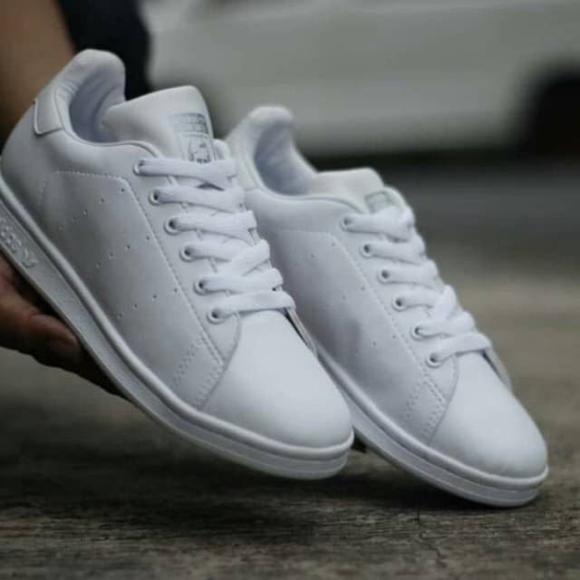 Sepatu adidas stan smith/adidas stan/sepatu keren/sepatu murah