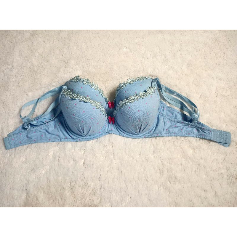 BRA NEVADA 32B BERKAWAT BUSA AGAK PUSHUP