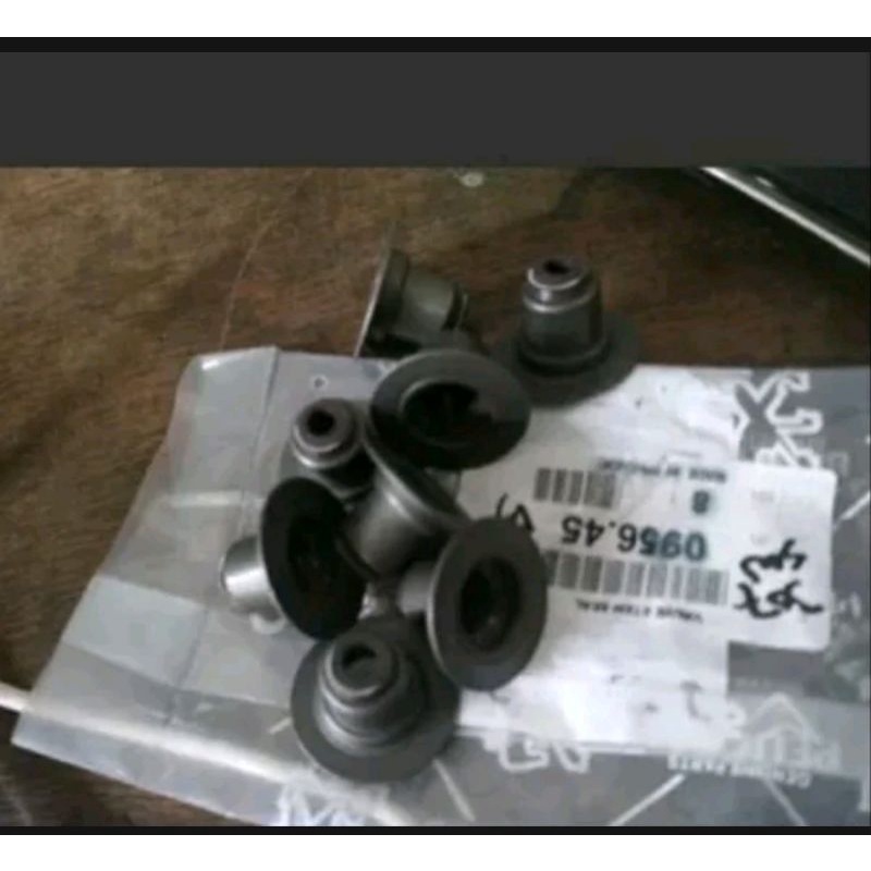 SEAL KLEP MOBIL PEUGEOT 307 SW HDi DIESEL 807 607 SIL KLEP