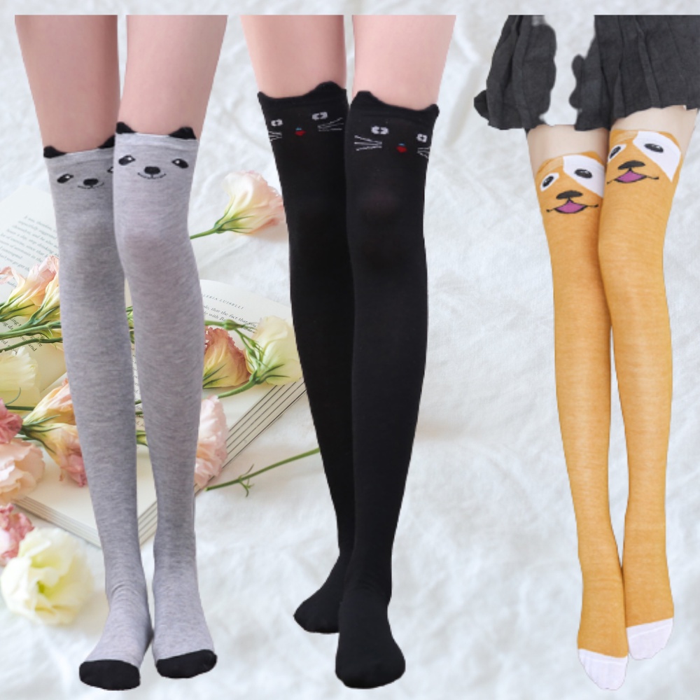 Kaos Kaki  Wanita Panjang Sepaha 3 Dimensi Motif Sailormoon Kucing