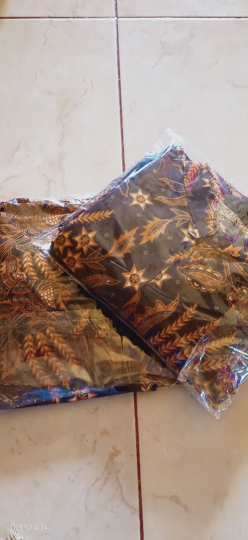 Baju Batik Couple Keluarga Batik Keluarga Set Anak Seragam Batik Pesta Manggar Emas Busui Terbaru