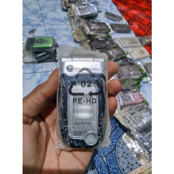 CASING SONY ERICSSON Z520 FULLSET