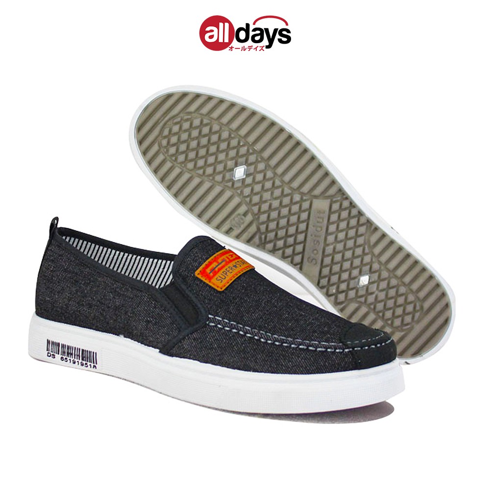 Sepatu Sneakers Slip On Casual Pria 2104-1067 Size 39-44