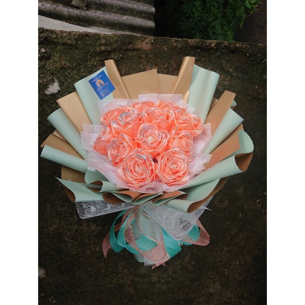 buket bunga/buket bunga satin/buket wisuda/buket cantik