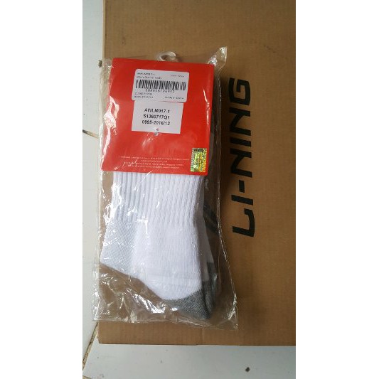 kaos kaki Lining original