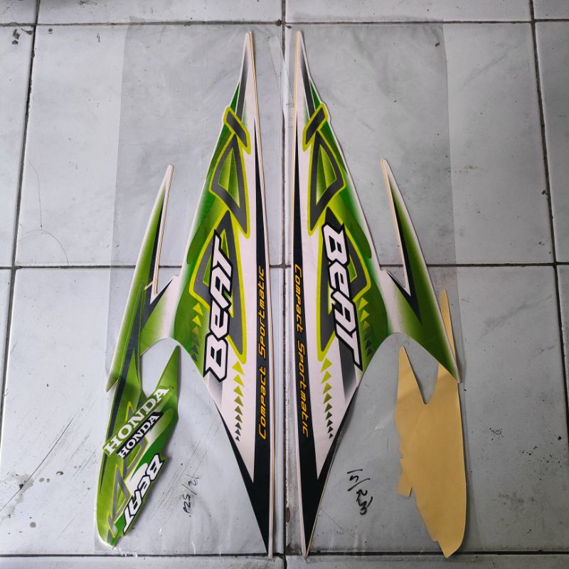 Striping sticker lis standar ori honda beat 2012 karbu warna hijau putih