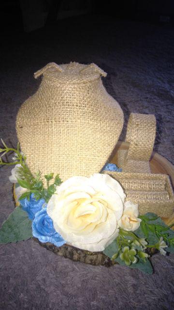 Tempat Perhiasan Kalung Gelang Cincin Goni Ring Bearer Seserahan