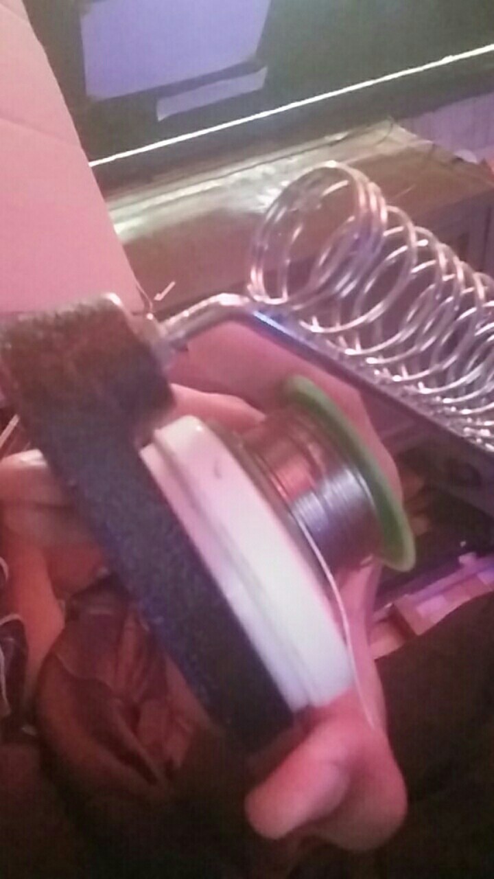 Alat Dudukan Solder / Tatakan Solder Bulat / Stand Holder Solder Universal