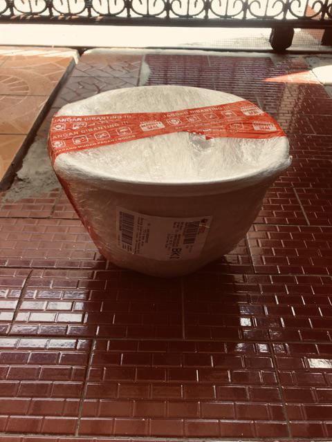 Pot Tawon 24 Plastik Putih merah bata Tawon 24 cm Pot Tawon 24 Plastik Putih merah bata Tawon 24 cm