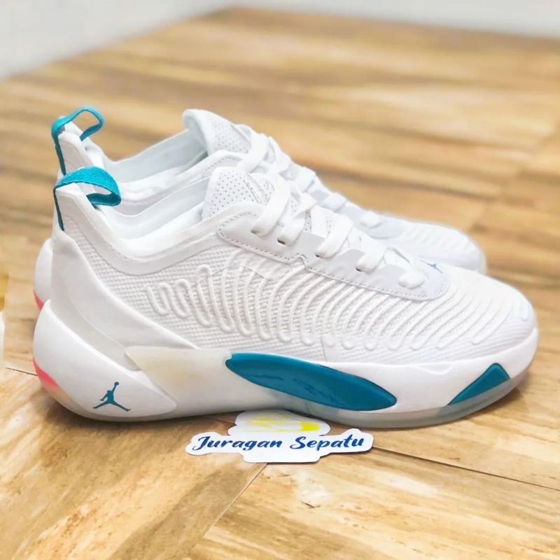 Jordan Luka 1 &quot;White/Neo Turquoise&quot;