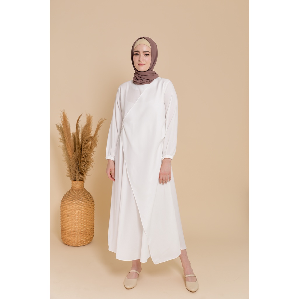 Aleeya Brand Gamis Edrea Glam White