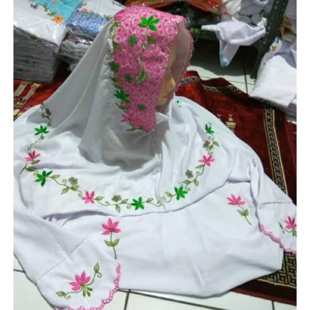 MUKENA PUTIH MOTIF BORDIR - MUKENA BORDIR - MUKENA DEWASA - MUKENA BUNGA - MUKENA BATIK BROKAT