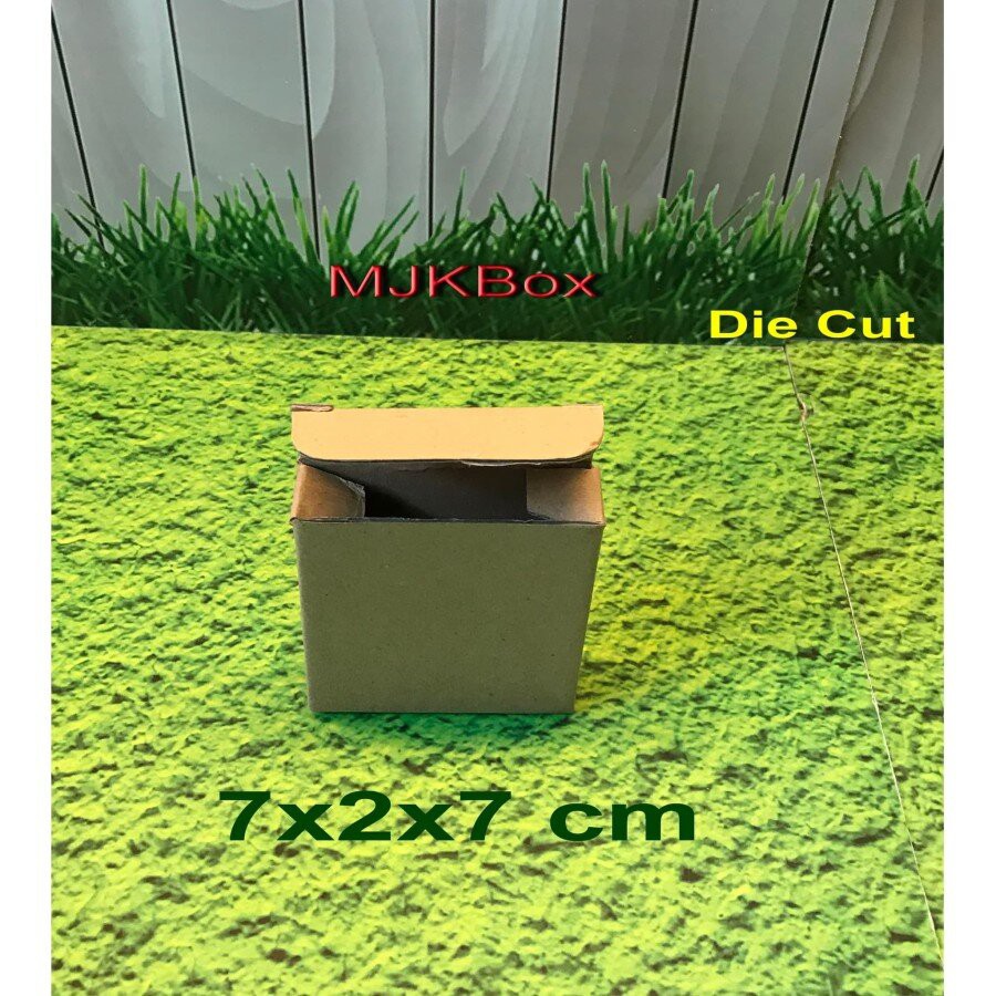 

Kotak kardus karton Uk. 7x2x7 cm.......Die Cut