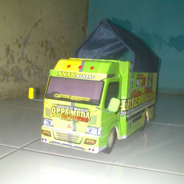 Gambar Miniatur  Truk  Mentahan status wa galau