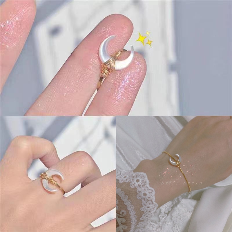 Gelang Bangle Desain Bulan Sabit Bahan Alloy Untuk Wanita