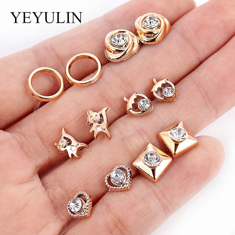 36 Pasang / 18 Pasang / Set Anting Stud Kristal Berlian Imitasi Bentuk Bunga Campur Gaya Elegan Untuk Wanita