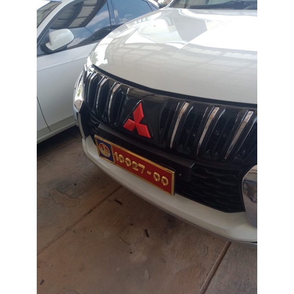 grill pajero sport