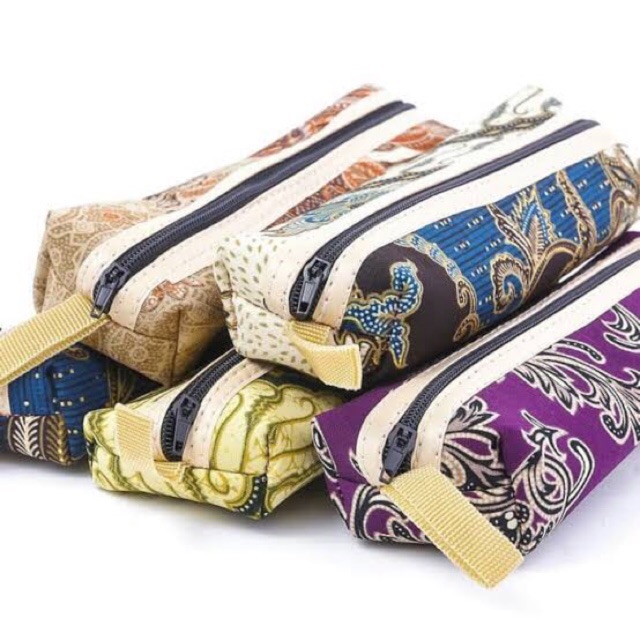 

Isi 20 biji Souvenir tempat pensil batik murah khas jogja tempat pensil souvenir tempat pensil batik souvenir tempat pensil