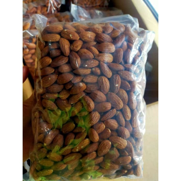 

kacang almond panggang/ almon roasted original