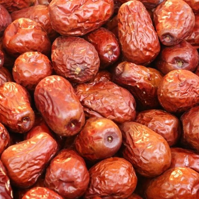 

angco sedang 500 gram Buah Kurma Merah Red Dates penambah Trombosit ber Vitamin murah