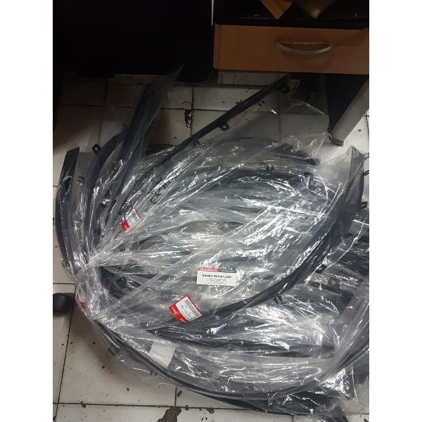 Spoiler - Karet - Lidah Bawah Bumper Depan Honda Brio