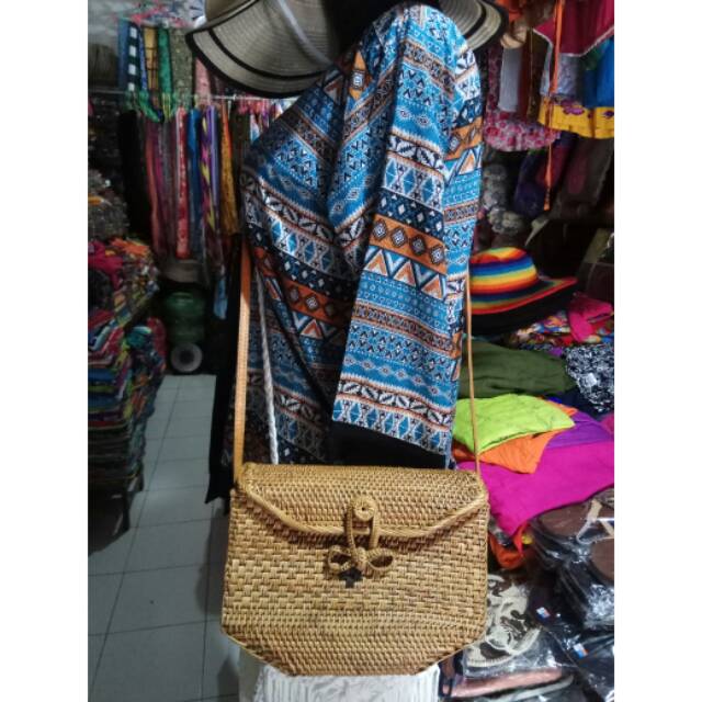 Tas slempang segi 5