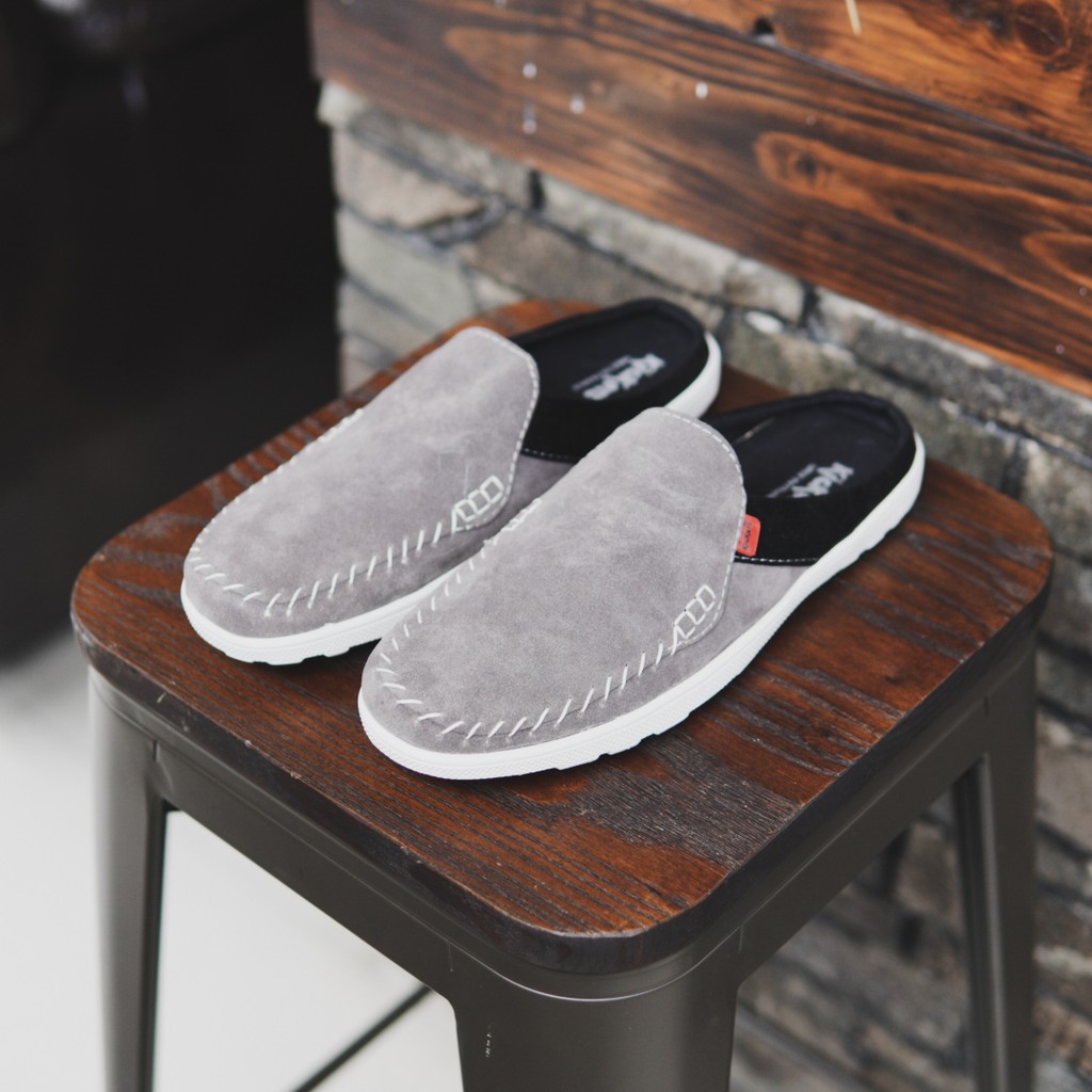 sepatu pria slop kickers bustong stiching abu slip on murah