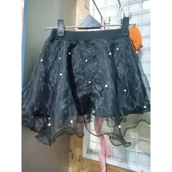 rok kain kaca motif mutiara