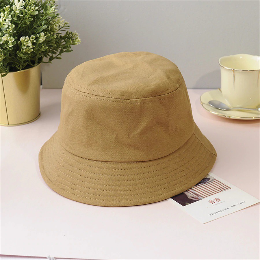 Topi Bucket Bulak Balik / Bahan Dobel Bisa Bolak-Balik-Krem