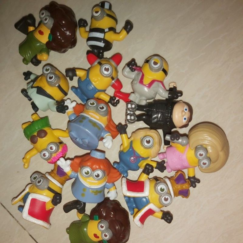 Mainan Minions McD's