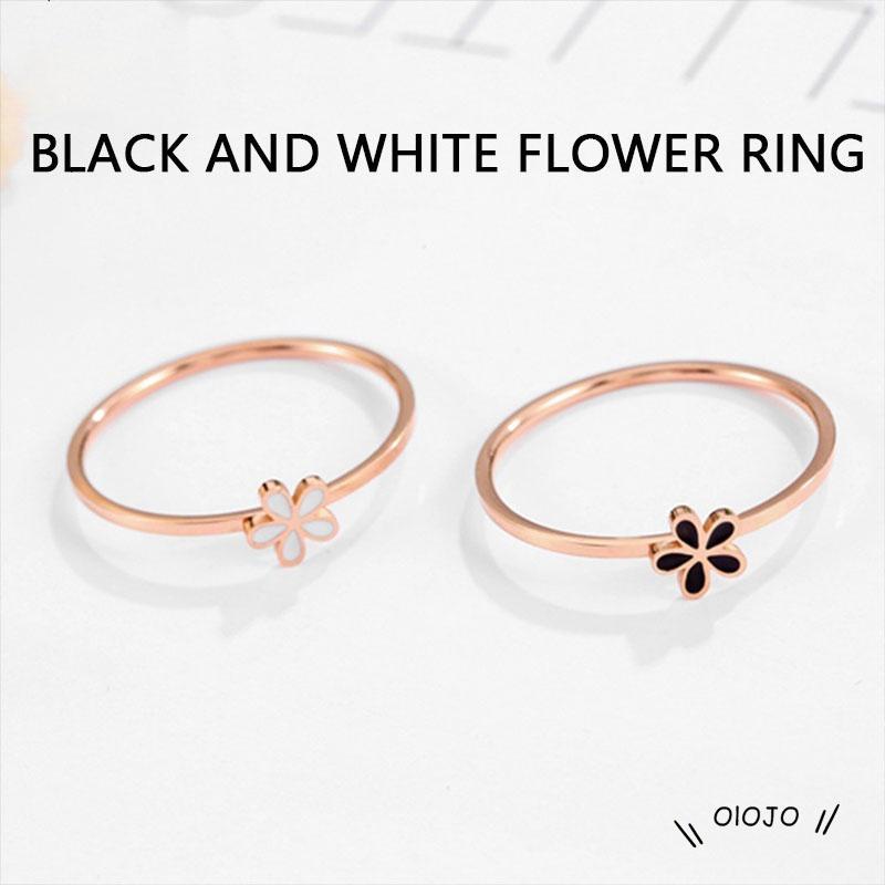 Korea Cincin Titanium Daisy Kecil Bunga Hitam Putih Cincin Bunga Fashion Kepribadian - ol