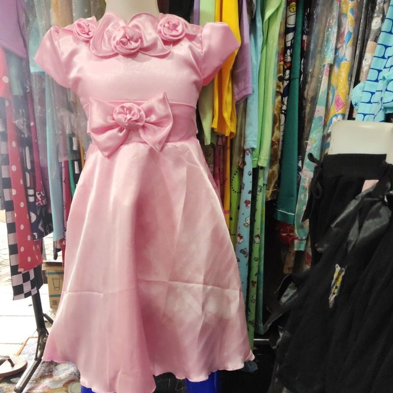 Gaun anak import bahan satin