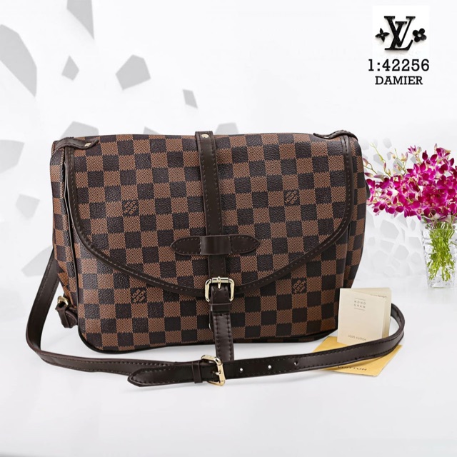LOUIS VUITTON SAUMUR 30 CROSSBODY SHOULDER BAG SERI : 42256