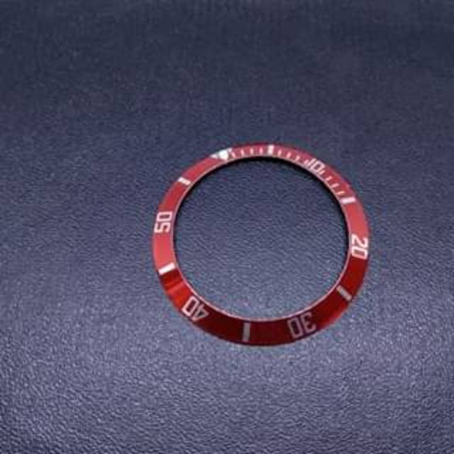 ROLEX SUBMARINER PLAT DIAL ROLEX SUBMARINER RED 37.5MM