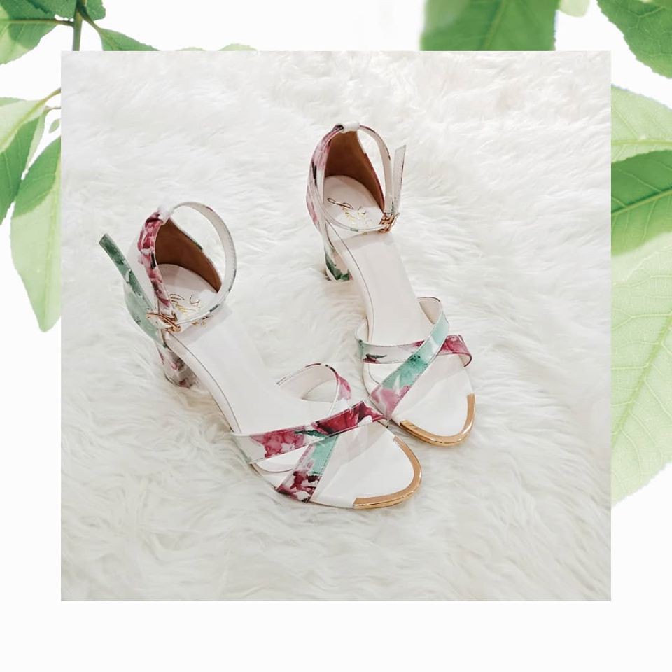 Sepatu Wanita JEDEES SAILA CROSS Sandals Tali / Block Heels / Hak Tahu / Hak Chunky 8cm