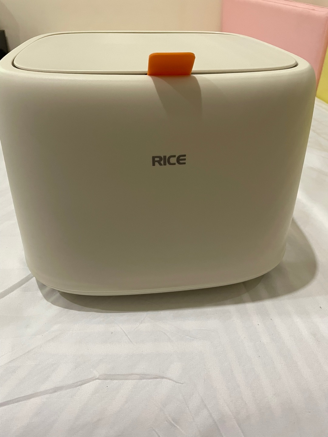 Hozu Wadah Penyimpanan Beras Ala Jepang (kapasitas 10 Kg) Bonus Tempat Minum Lucu