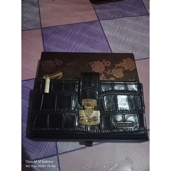 Dompet Donini ori