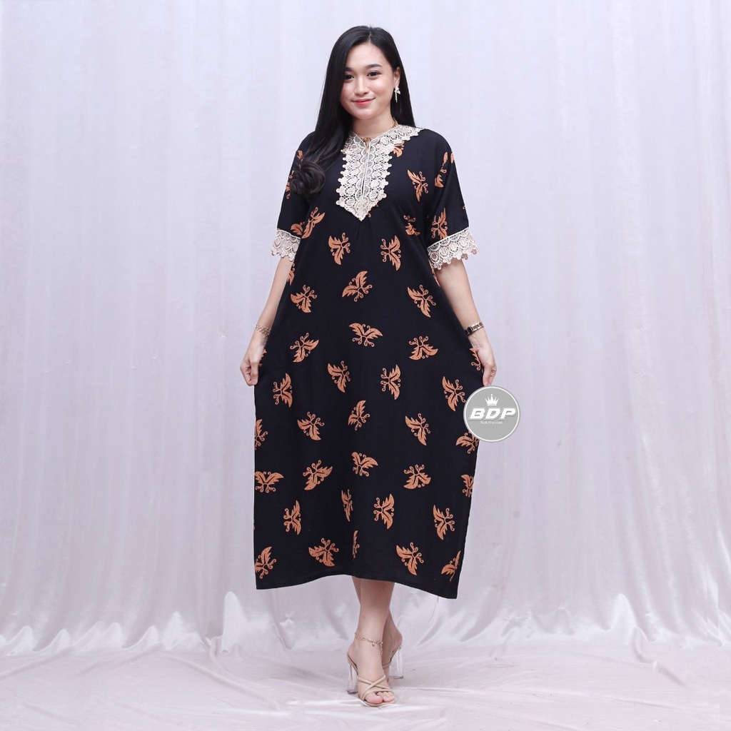 Temukan DASTER ARAB ZEEMA | RAYON SUPER GRADE A | RESLETING DEPAN BUSUI | RENDA MILO-Diana hitam