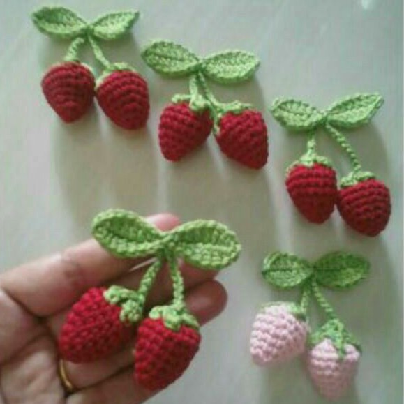 Strawberry rajutan gantungan kunci gantungan tas dan souvenir