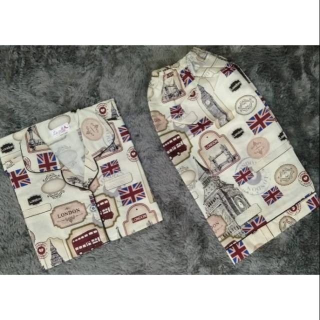 Piyama Set Motif London , Baju Tidur Lapila La Pilla Terbaru