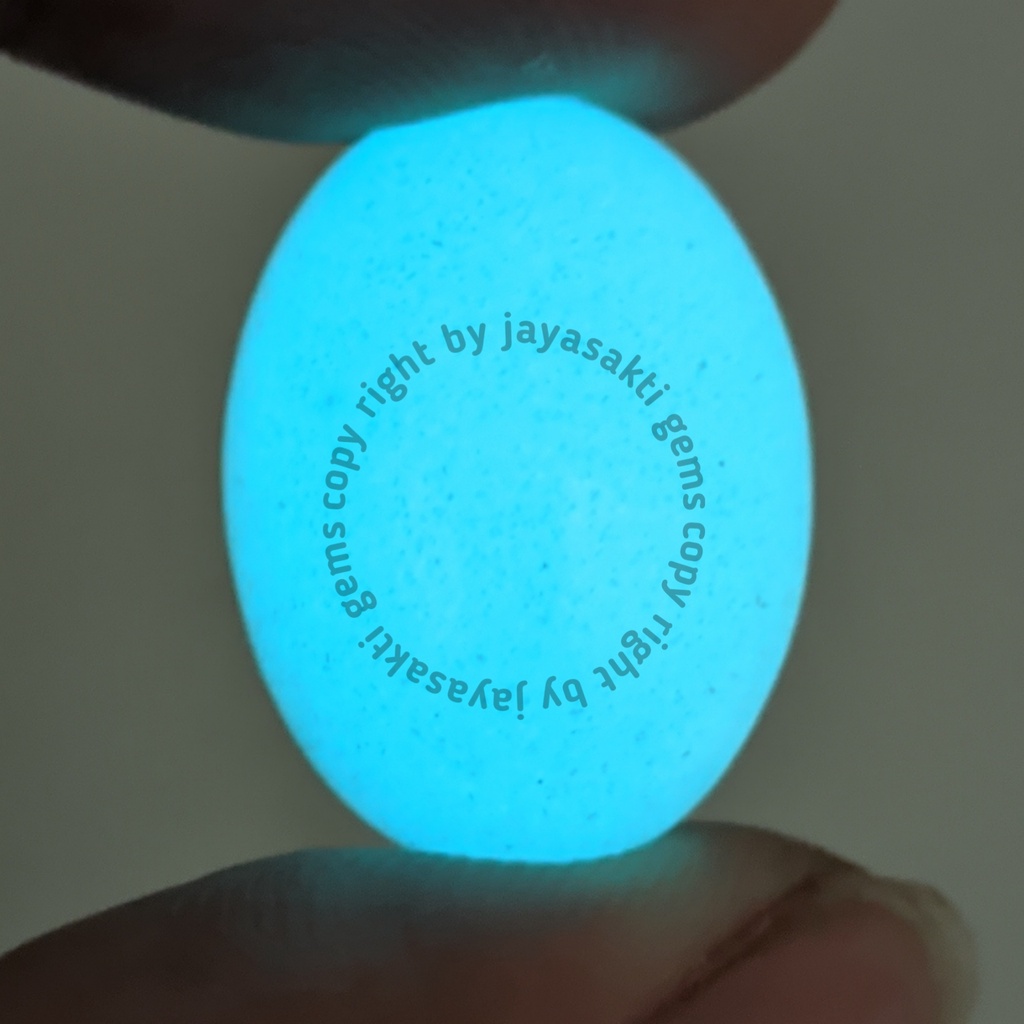 Batu Akik Posfor Nyala Dalam Gelap / Glow In The Dark