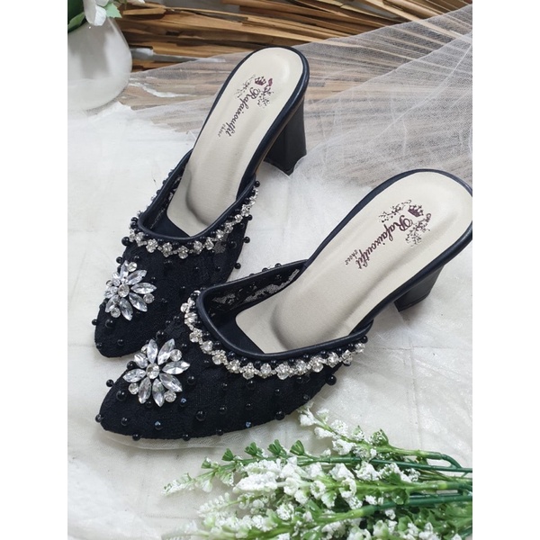 sepatu Mauzia hitam tinggi 7cm tahu