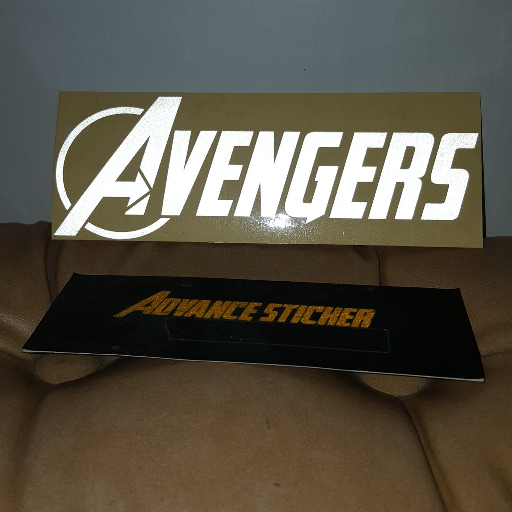 

sticker cutting tulisan avengers