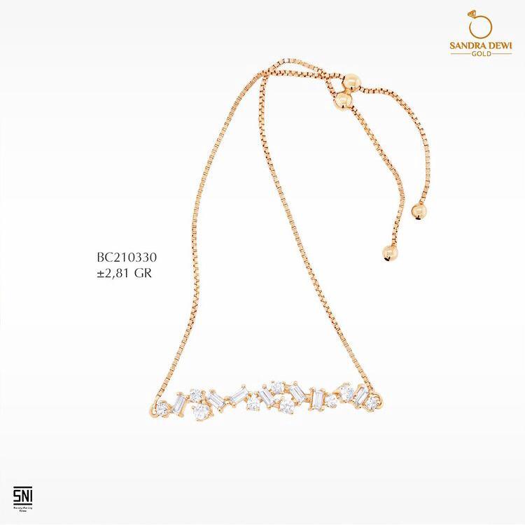 Gelang Serut Sandra Dewi Gold Baguette Dazling Collections BC210330