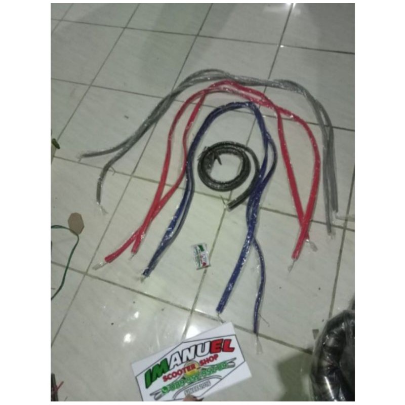 KARET LIS SAYAP VESPA LIS DADA Vespa klasik Lis bodi depan Vespa