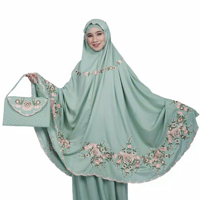 mukena cyntia mawar