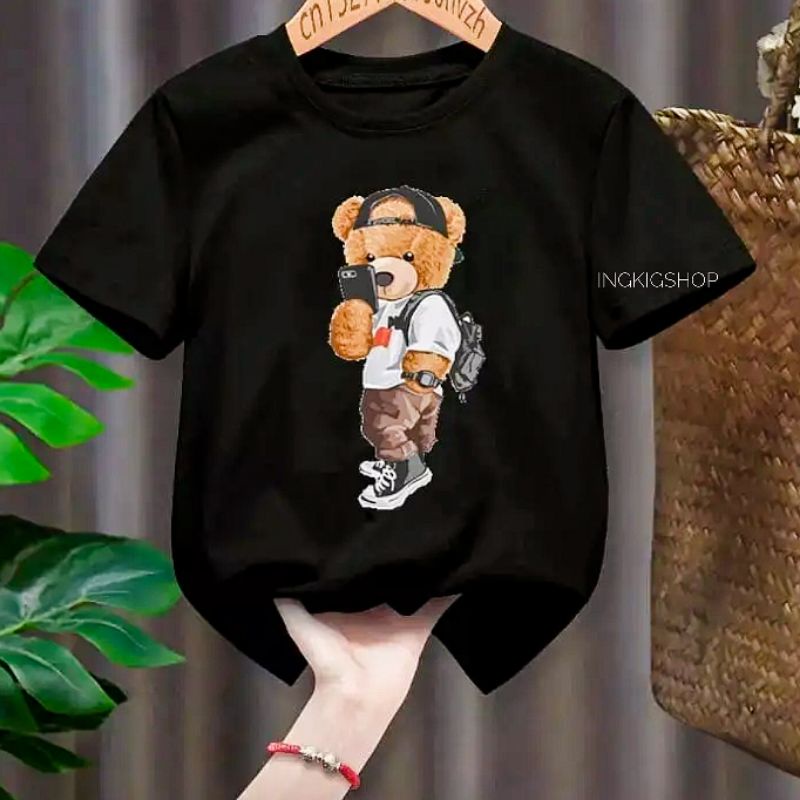 Baju Kaos Teddy Bear Selfy Hitam Unisex Anak Laki Laki Perempuan